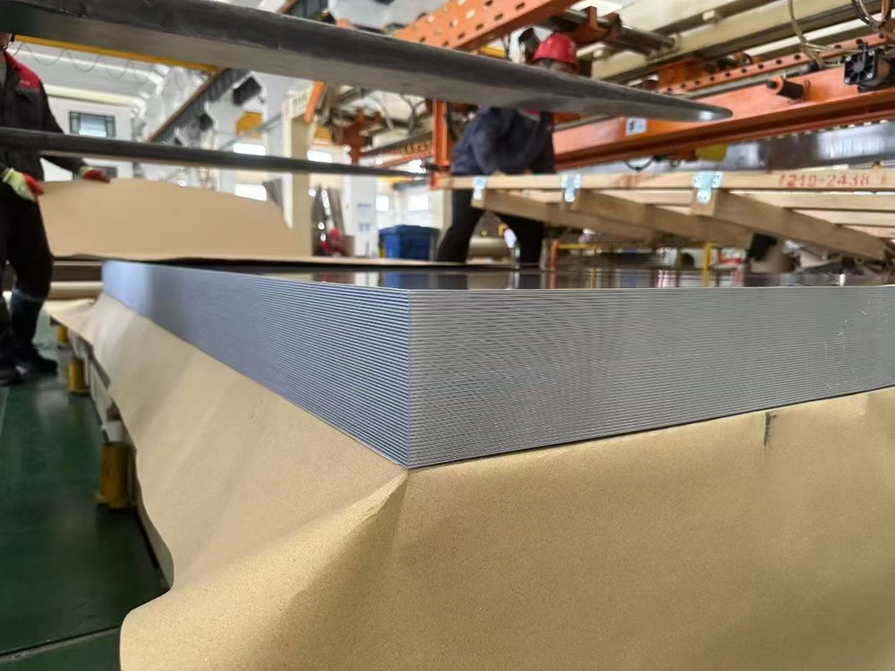 Two major industrial lifelines in the world sound alarm simultaneously: countdown to Indonesian nickel mine shutdown, dual challenge for Congo cobalt copper supply chain